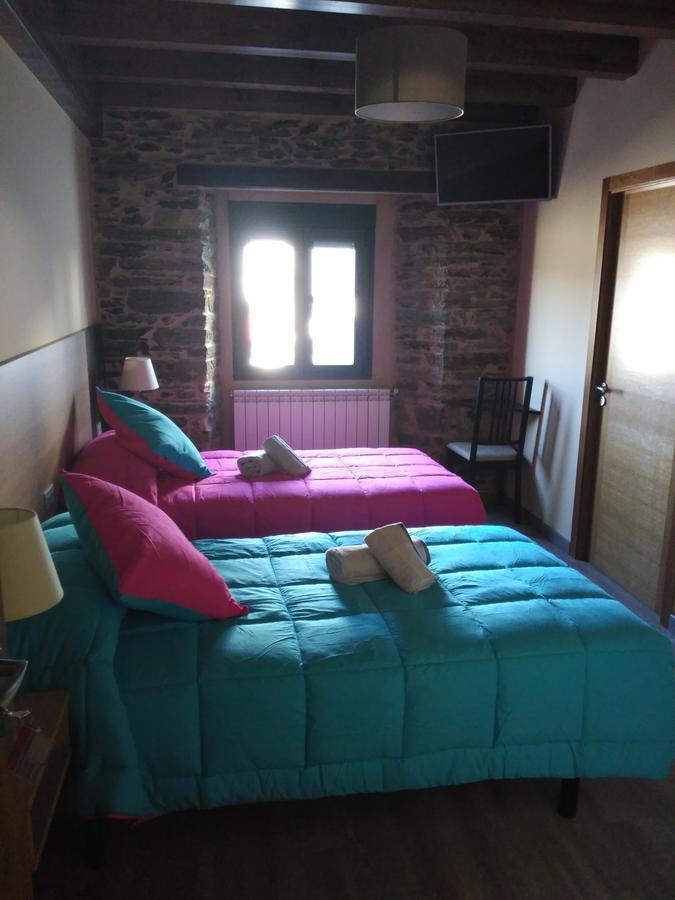 Albergue Pension Porta Santa Baleira Exterior foto